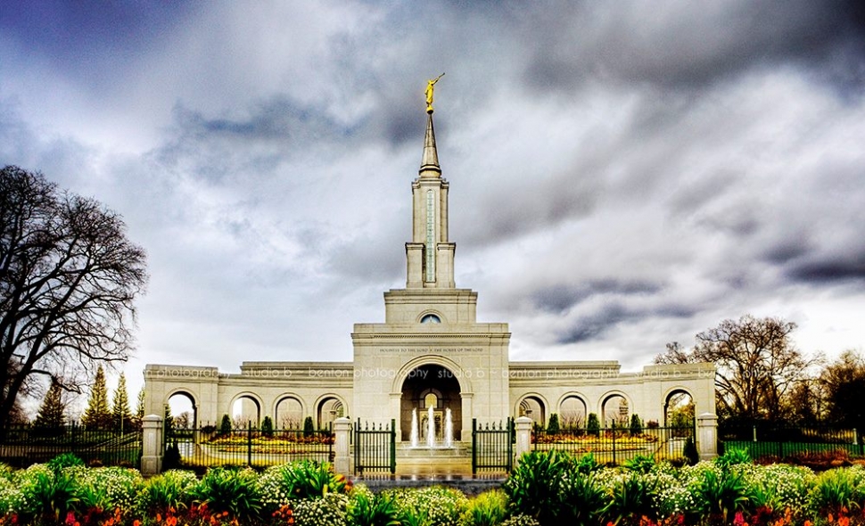 Sacramento LDS Temple1